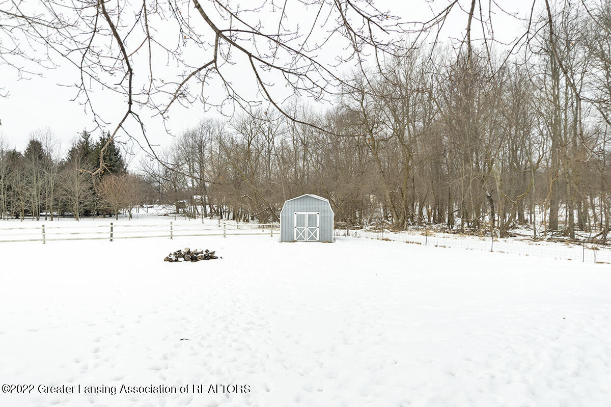 2100 South Eifert Road Mason, MI 48854 - Photo 27 of 39 27