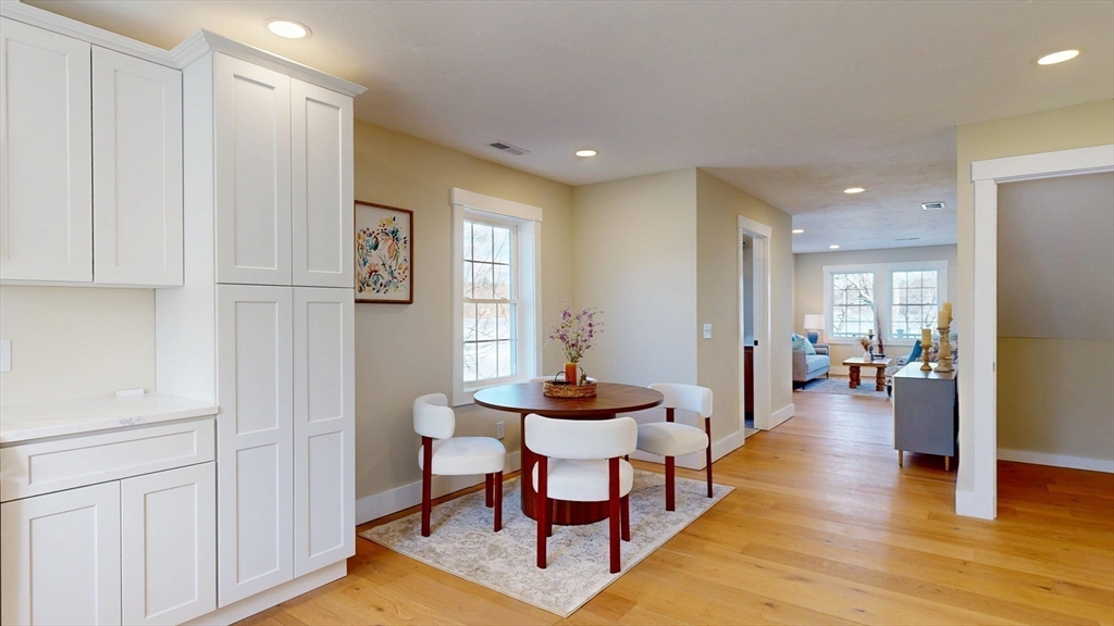 46 Hastings Avenue Worcester, MA 01606 - Photo 16 of 38