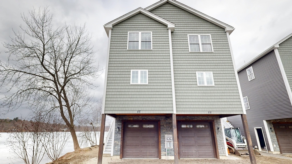 46 Hastings Avenue Worcester, MA 01606 - Photo 2 of 38