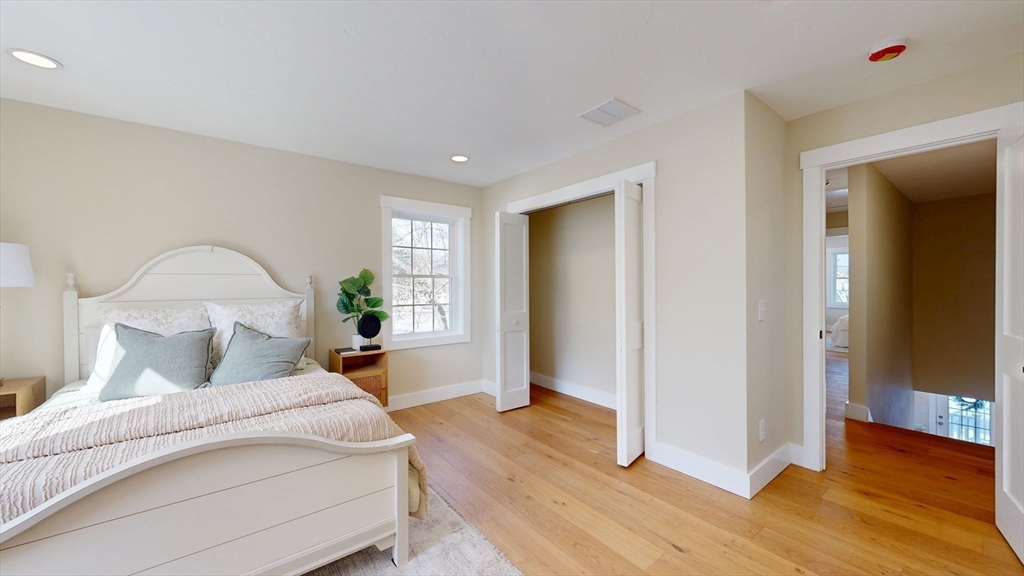 46 Hastings Avenue Worcester, MA 01606 - Photo 28 of 38