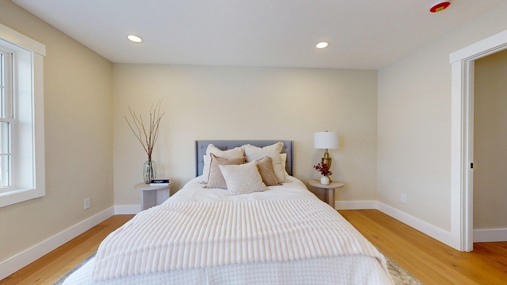 46 Hastings Avenue Worcester, MA 01606 - Photo 32 of 38