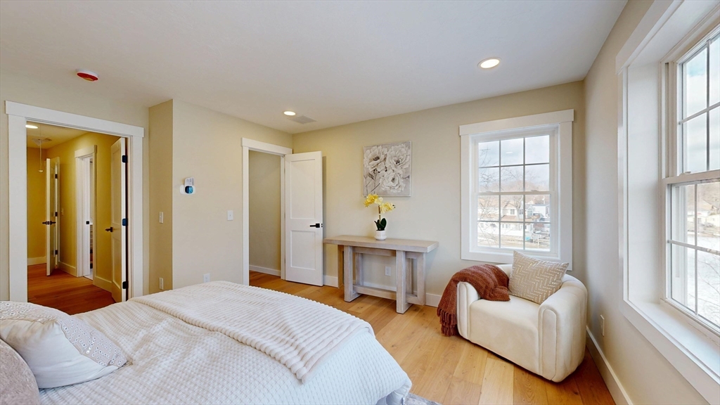 46 Hastings Avenue Worcester, MA 01606 - Photo 33 of 38