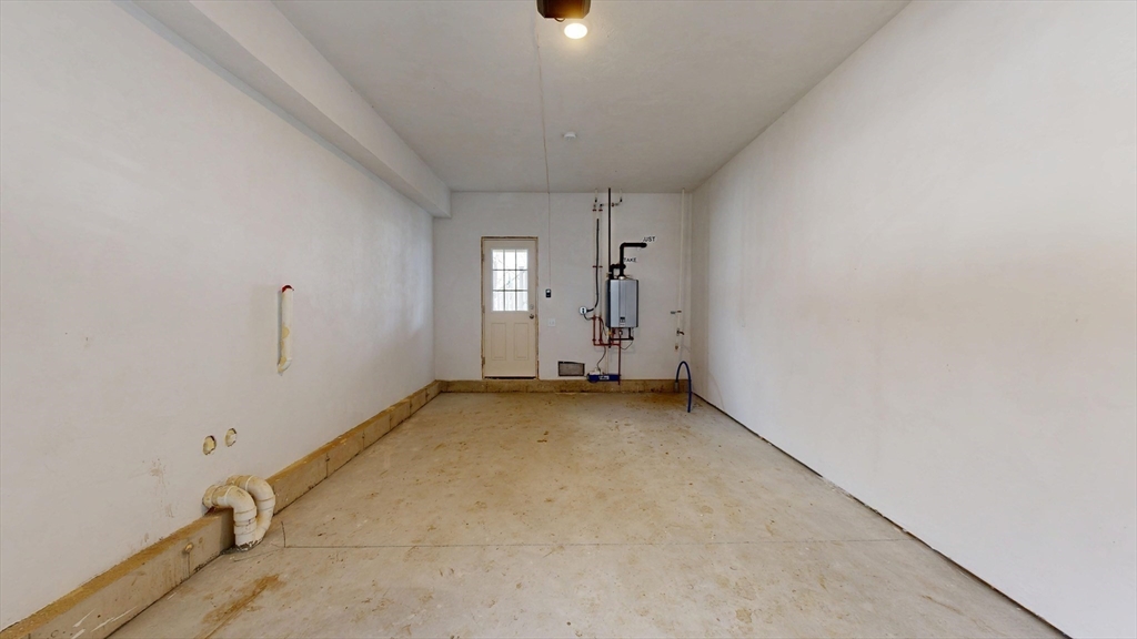 46 Hastings Avenue Worcester, MA 01606 - Photo 37 of 38