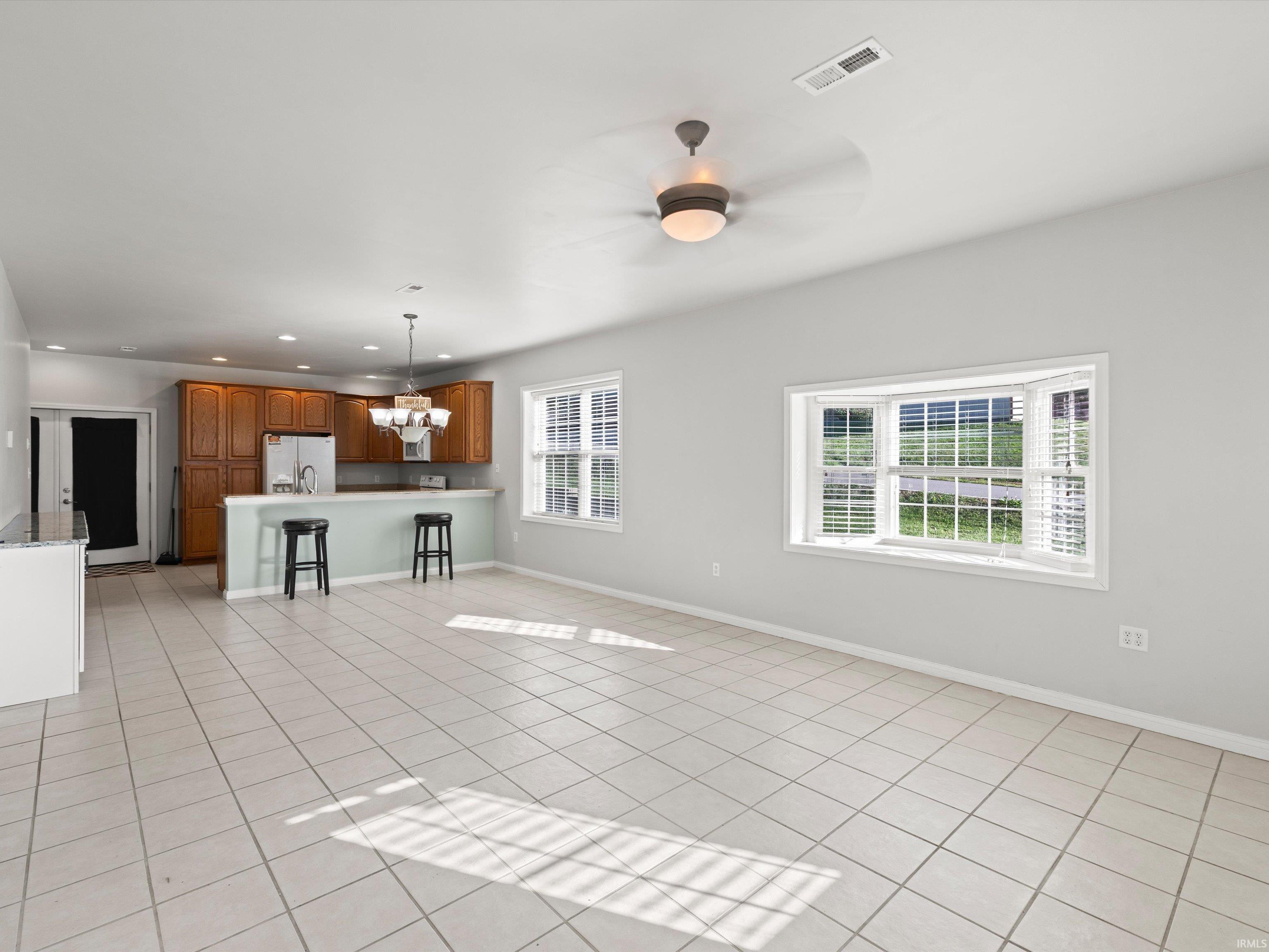 519 Monroe Street Newburgh, IN 47630 - Photo 12 of 28