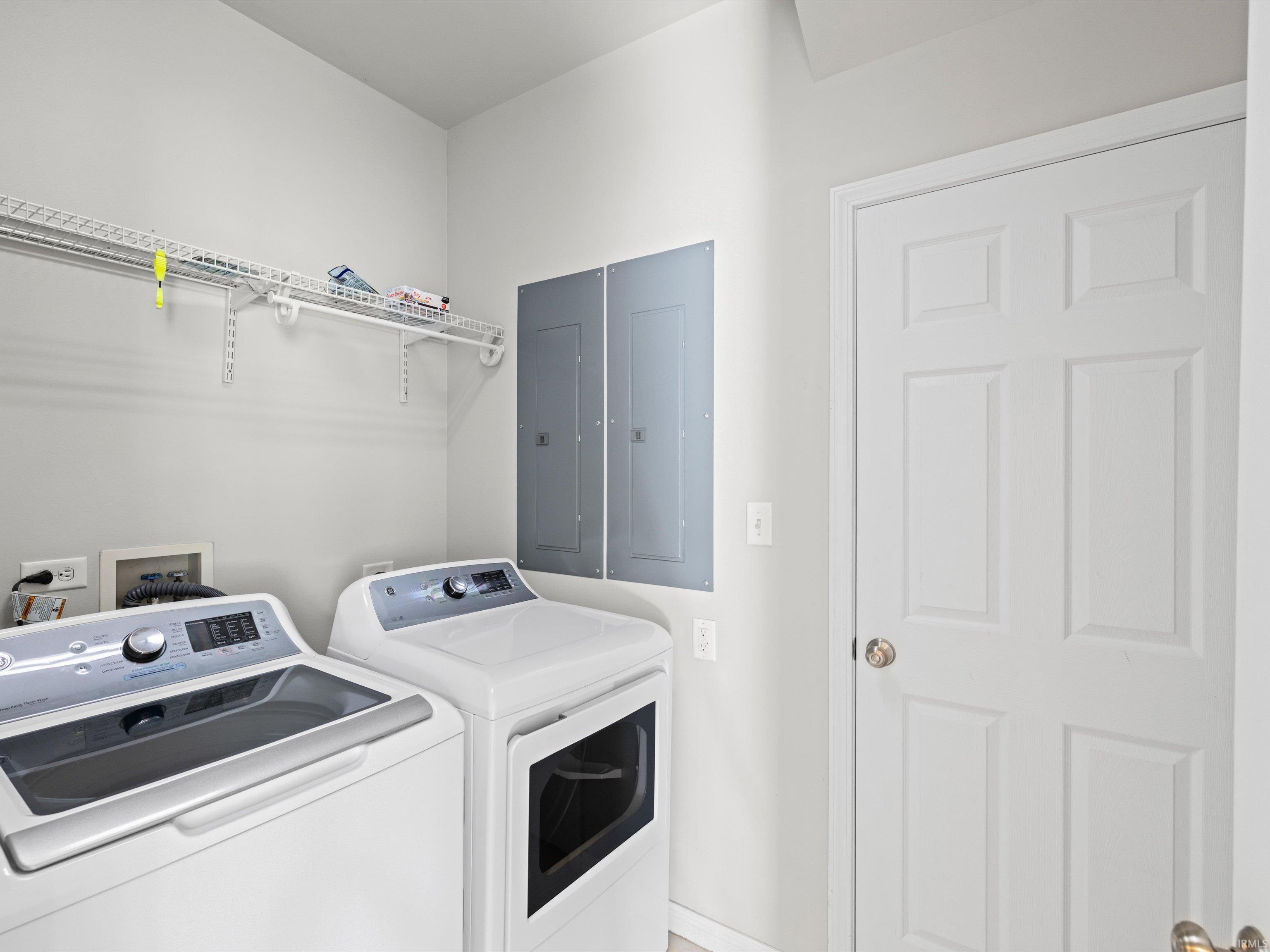 519 Monroe Street Newburgh, IN 47630 - Photo 15 of 28