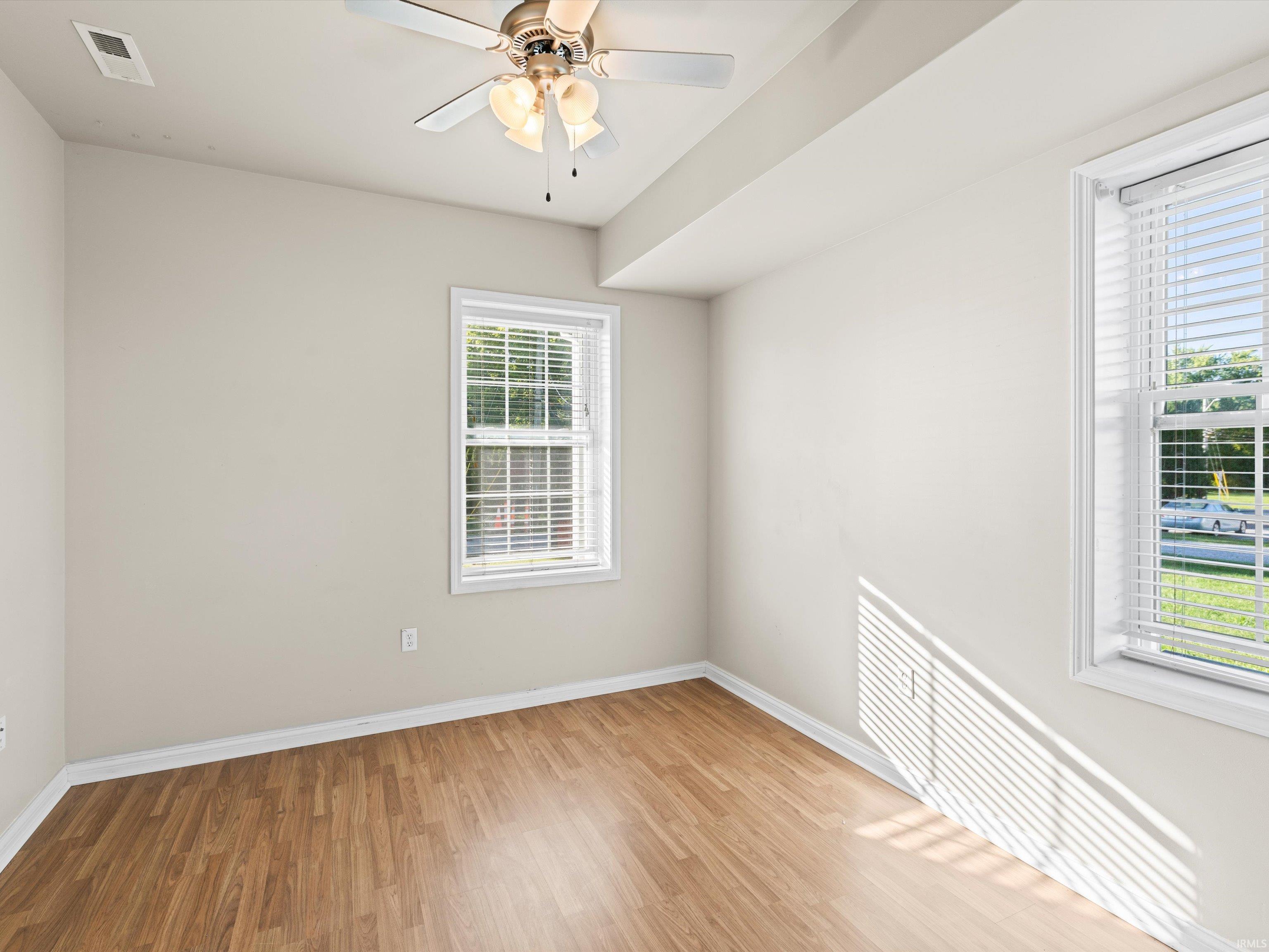 519 Monroe Street Newburgh, IN 47630 - Photo 17 of 28