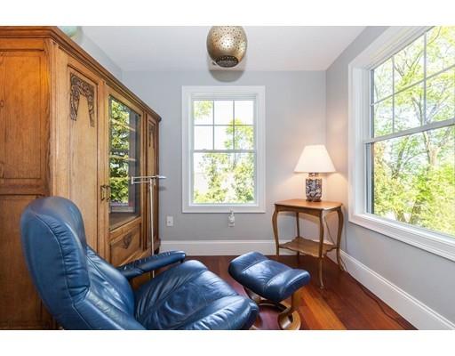 18 Kensington Road Arlington, MA 02476 - Photo 17 of 28 Gallery Image 17