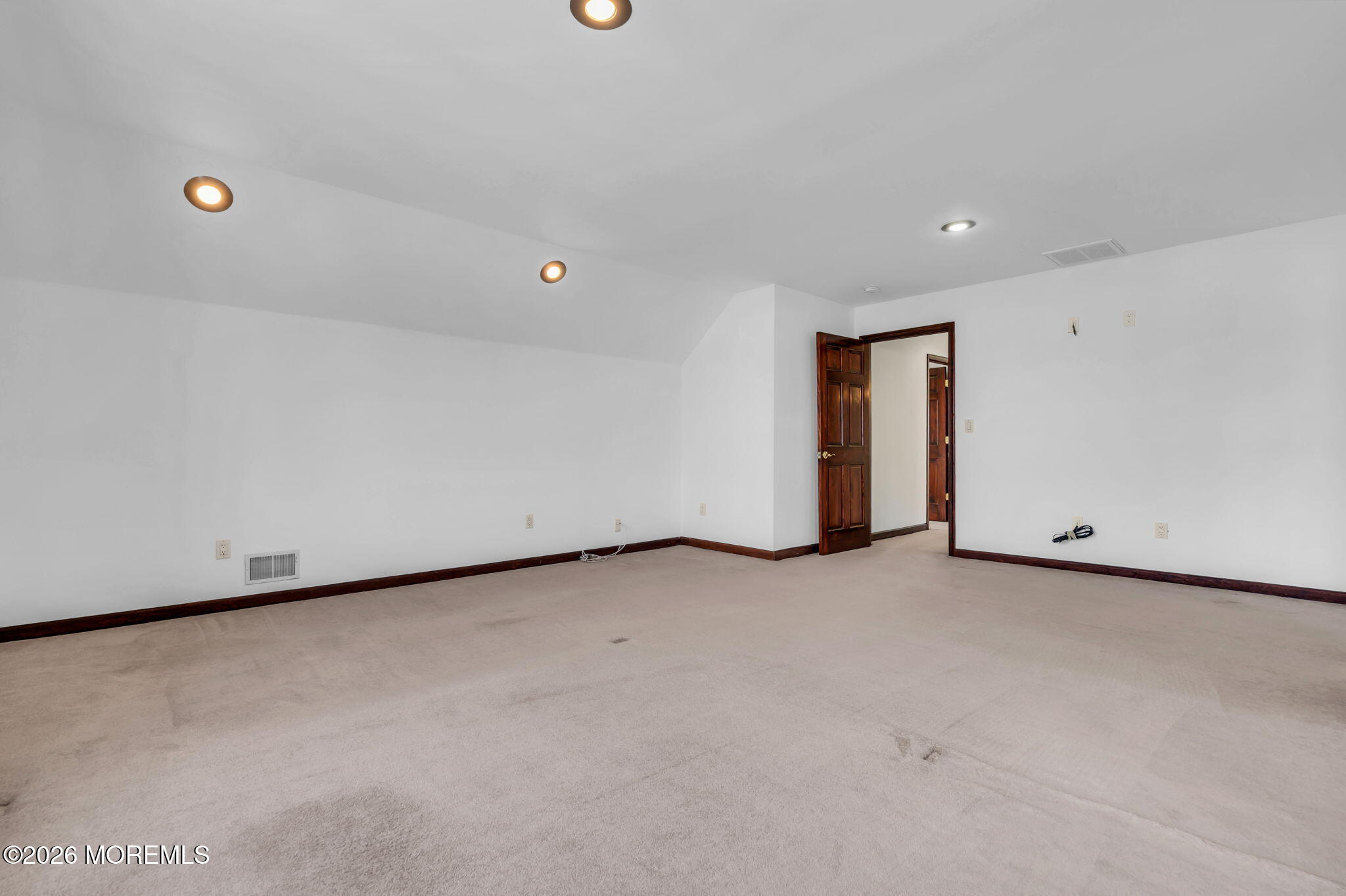 2526 Hiering Road Toms River, NJ 08753 - Photo 34 of 72 Owner's Suite