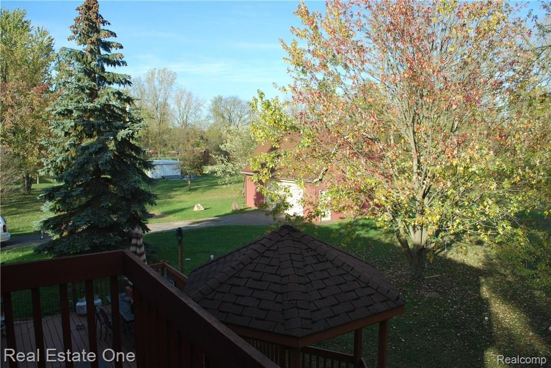 7055 Sheldon Road Belleville, MI 48111 - Photo 35 of 74 Private Balcony View