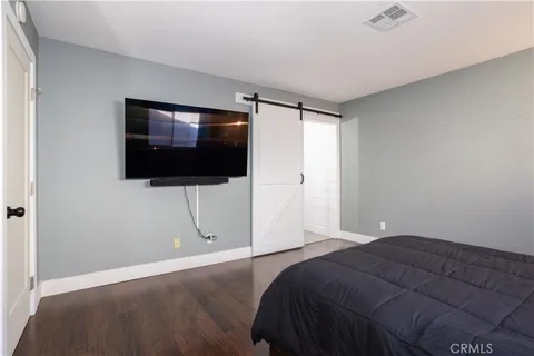 $439,999 | 42614 Cabin Drive, Lake Hughes, CA 93532