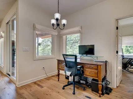 $1,750,000 | 3907 Bailey Lane, Austin, TX 78756