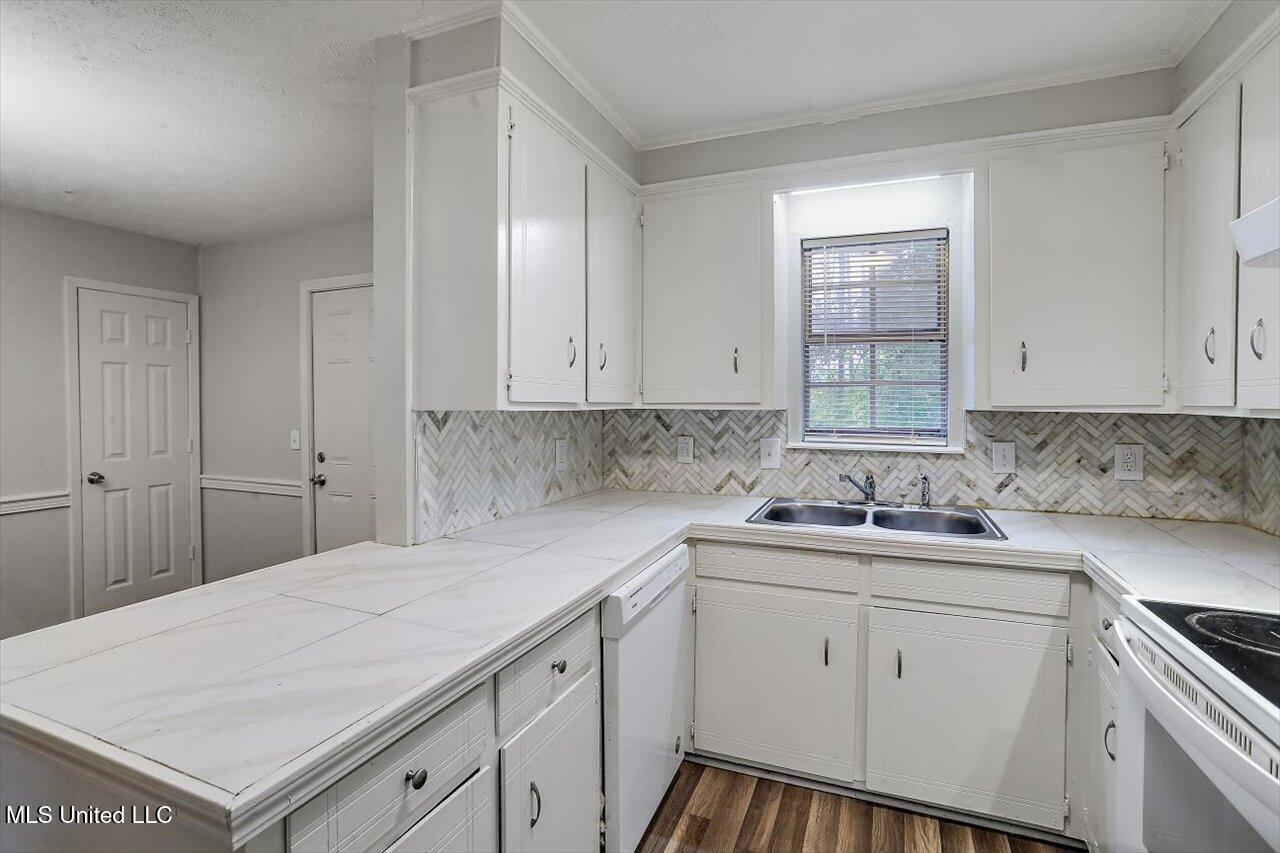 1207 Cherry Stone Circle Clinton, MS 39056 - Photo 16 of 29 10-1207 Cherry Stone Cir