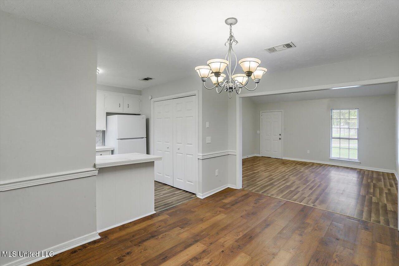 1207 Cherry Stone Circle Clinton, MS 39056 - Photo 10 of 29 14-1207 Cherry Stone Cir