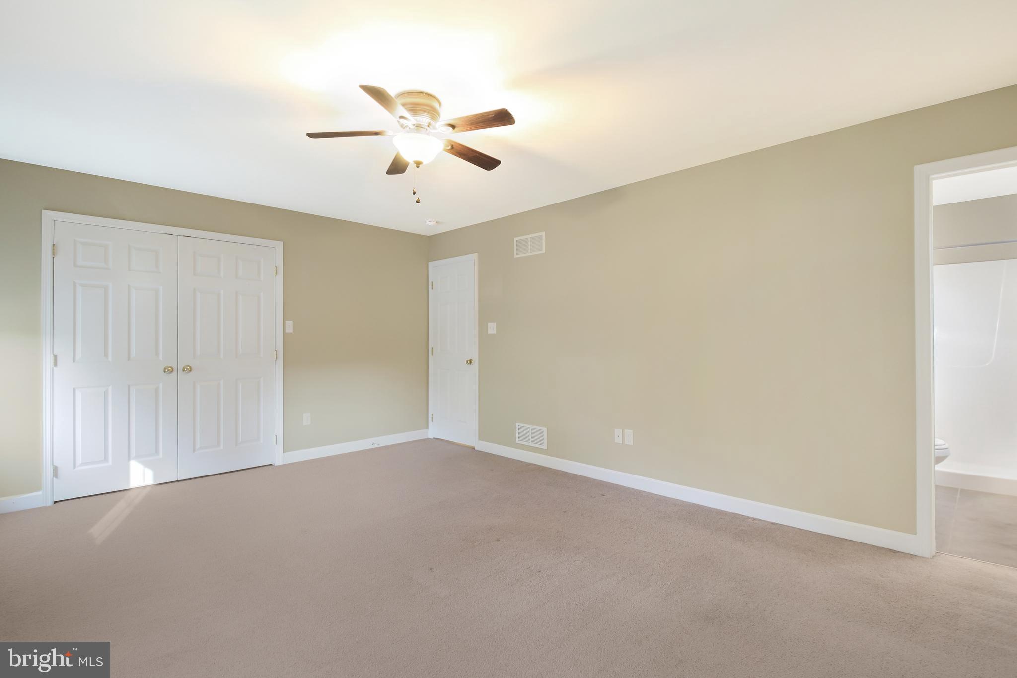 411 Tremont Avenue Reading, PA 19607 - Photo 13 of 26