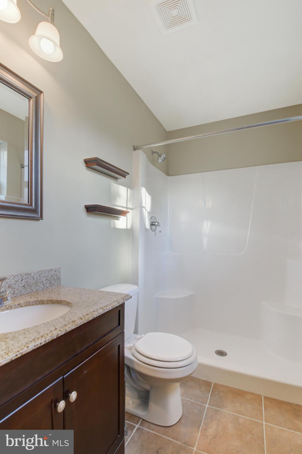 411 Tremont Avenue Reading, PA 19607 - Photo 14 of 26