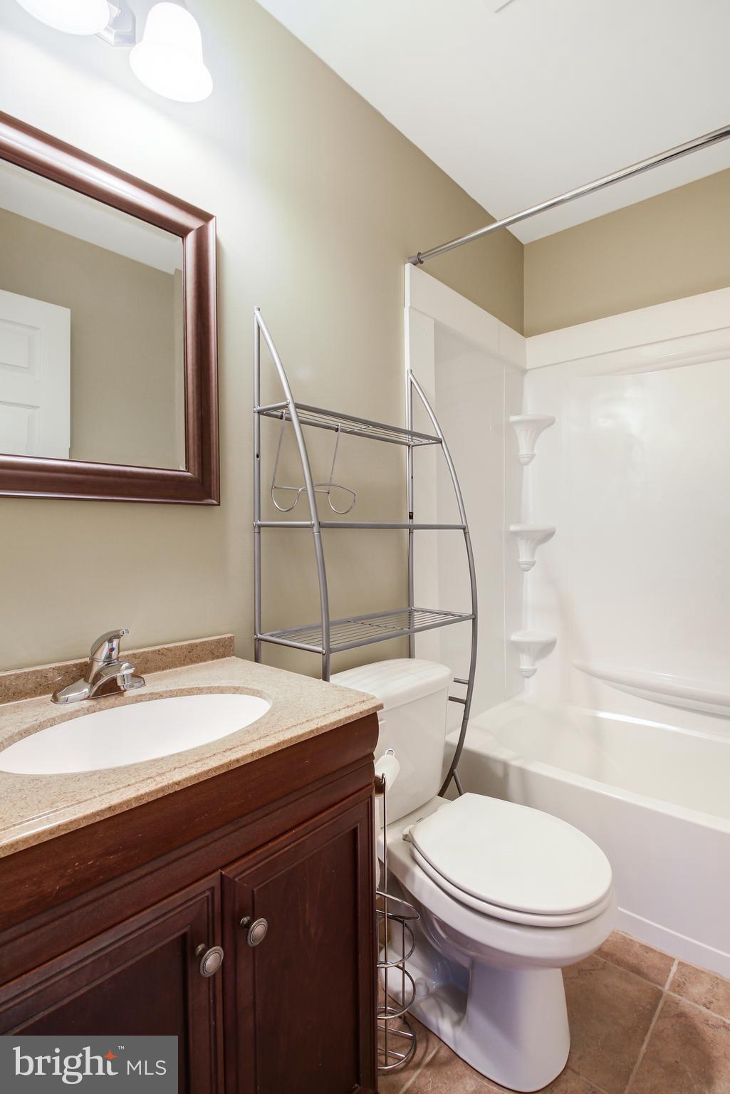 411 Tremont Avenue Reading, PA 19607 - Photo 16 of 26