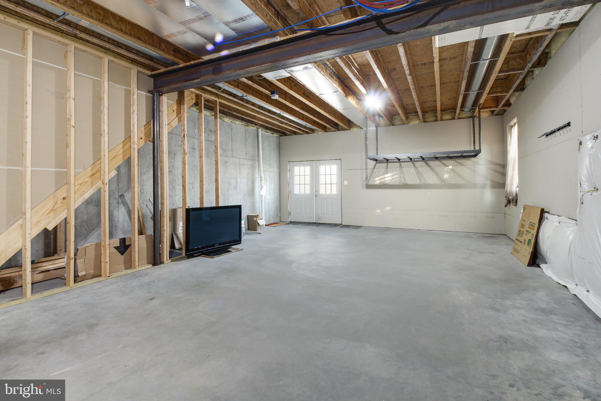 411 Tremont Avenue Reading, PA 19607 - Photo 21 of 26