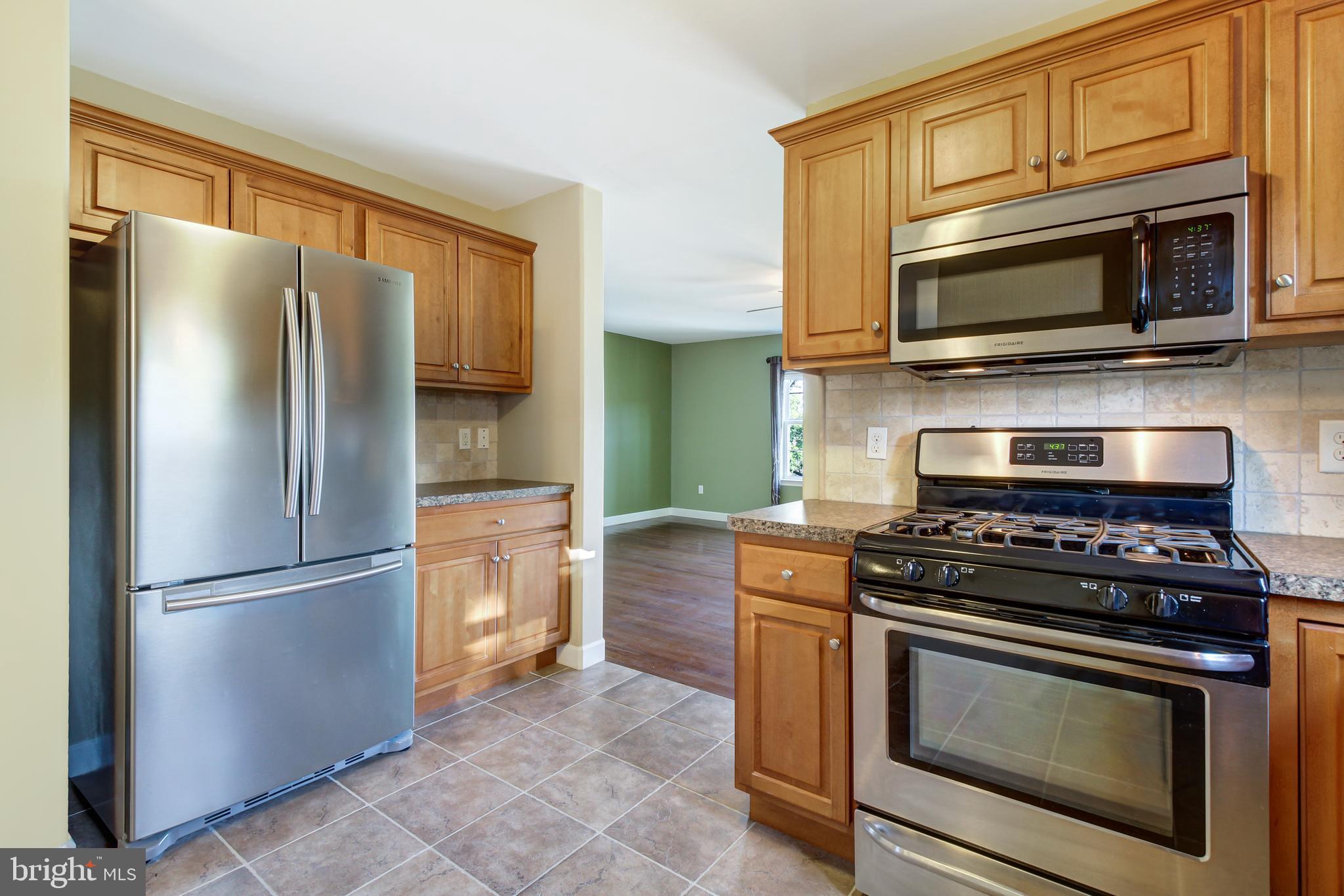 411 Tremont Avenue Reading, PA 19607 - Photo 6 of 26