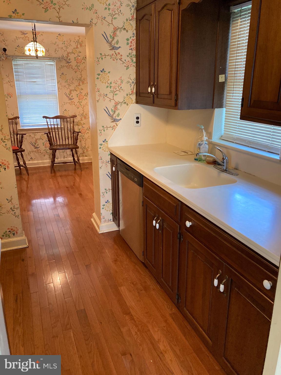 125 Rambling Way Springfield, PA 19064 - Photo 6 of 22