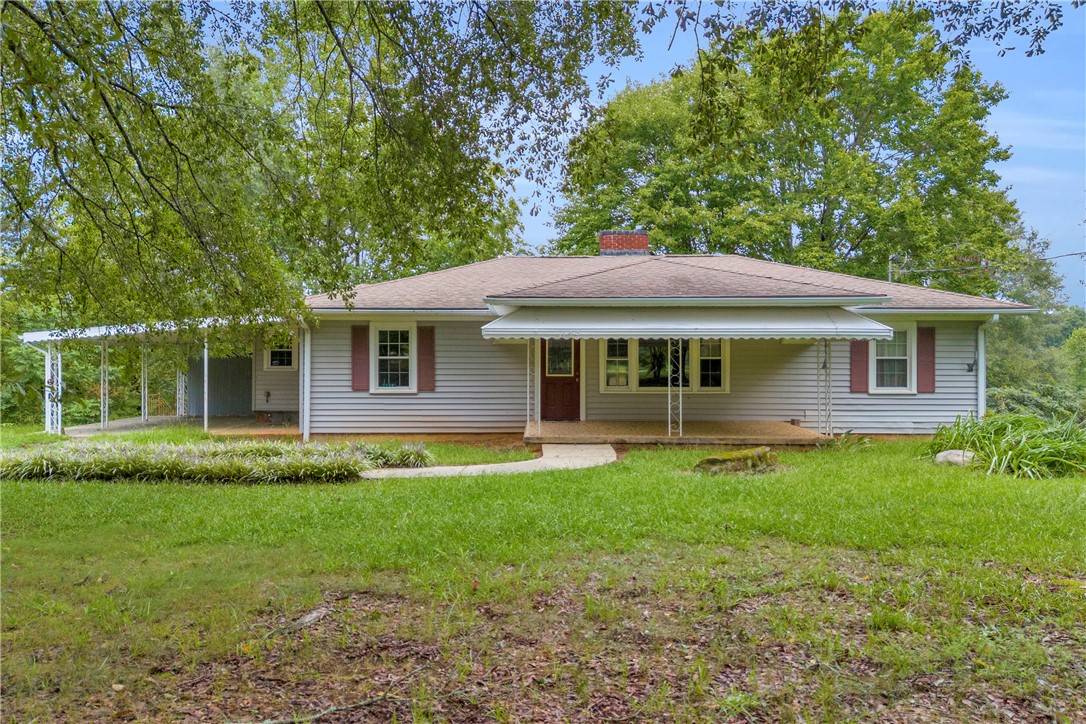 1148 Doyle Street Westminster, SC 29693 - Photo 2 of 49