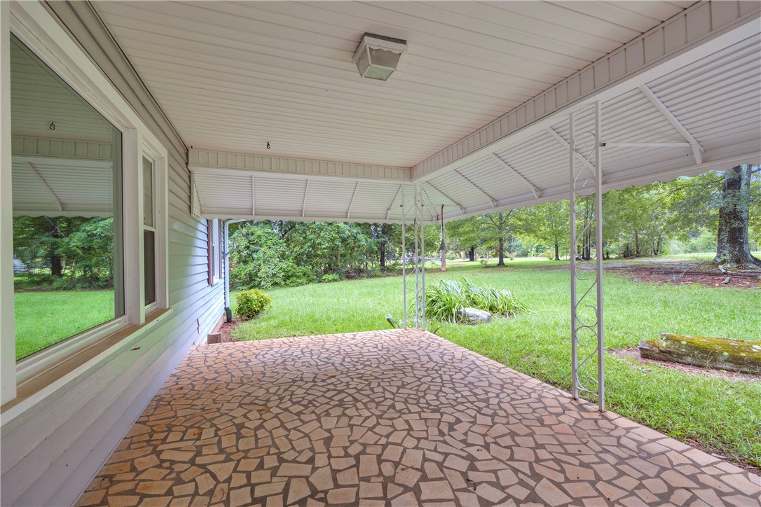 1148 Doyle Street Westminster, SC 29693 - Photo 29 of 49