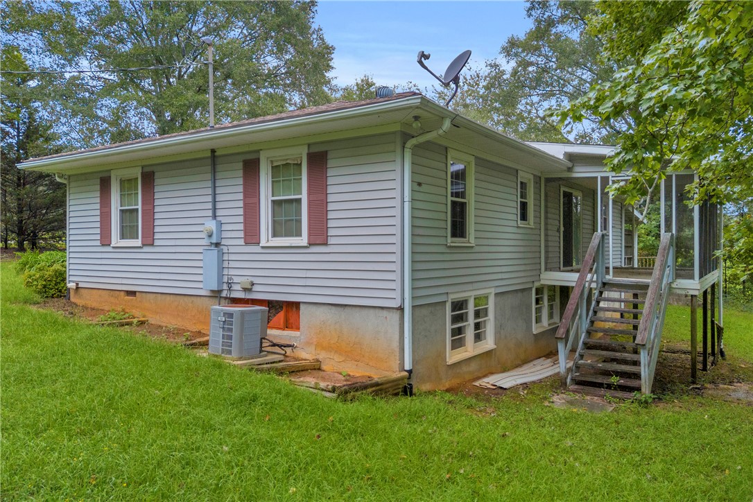 1148 Doyle Street Westminster, SC 29693 - Photo 34 of 49