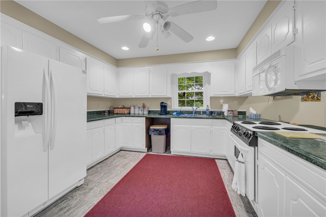 1148 Doyle Street Westminster, SC 29693 - Photo 10 of 49