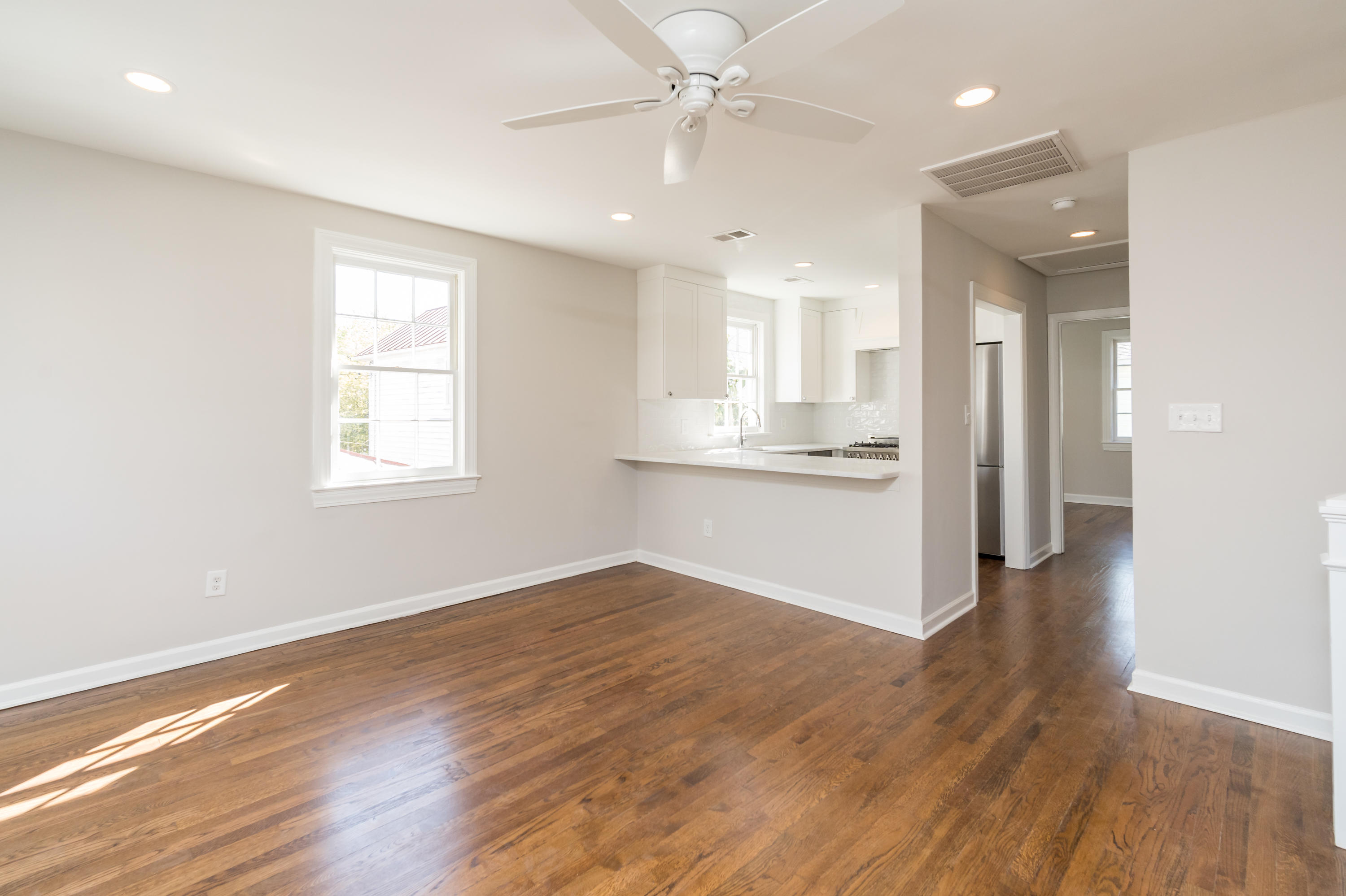 125 Line Street, Unit B Charleston, SC 29403 - Photo 15 of 27 125 Line St-18