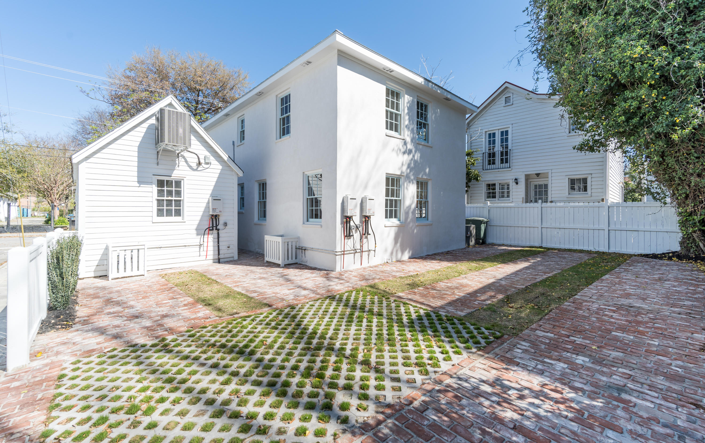 125 Line Street, Unit B Charleston, SC 29403 - Photo 3 of 27 125 Line St-3