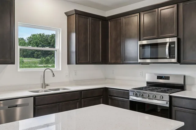 $454,990 | 7052 Fair Oaks Road, Mount Pleasant, WI 53403