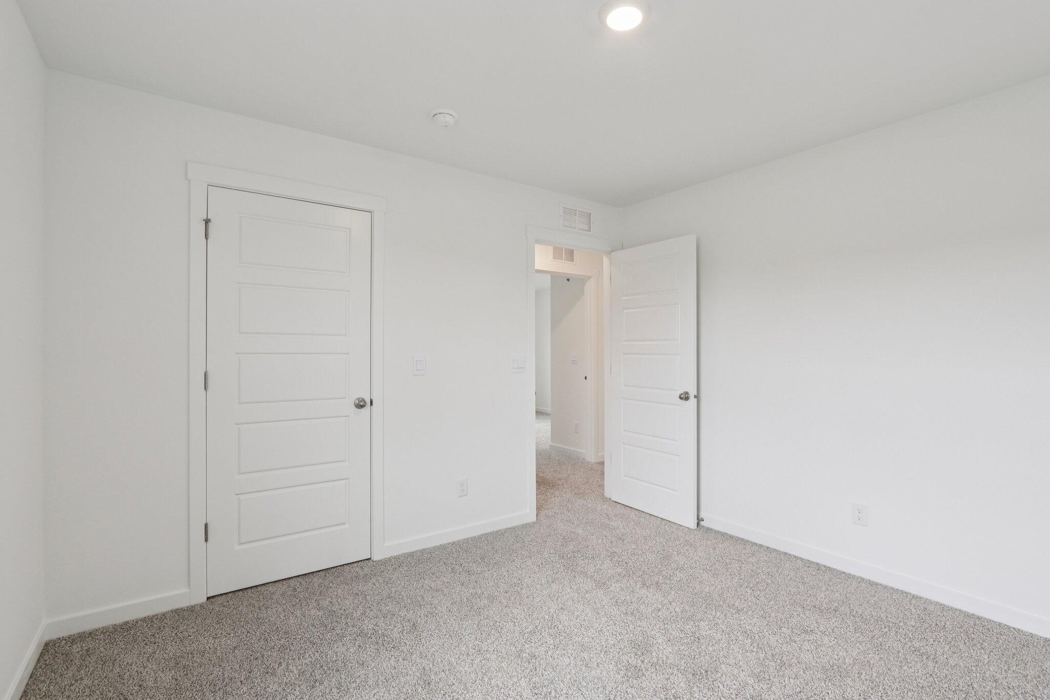 7052 Fair Oaks Road Mount Pleasant, WI 53403 - Photo 39 of 57 41-web-or-mls-Linden Road-S3107-041