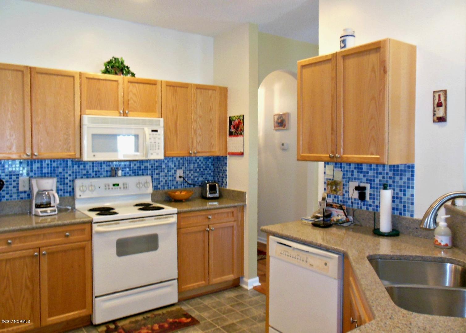 8640 Orchard Loop Road Leland, NC 28451 - Photo 6 of 17 kitchen 1 (4)