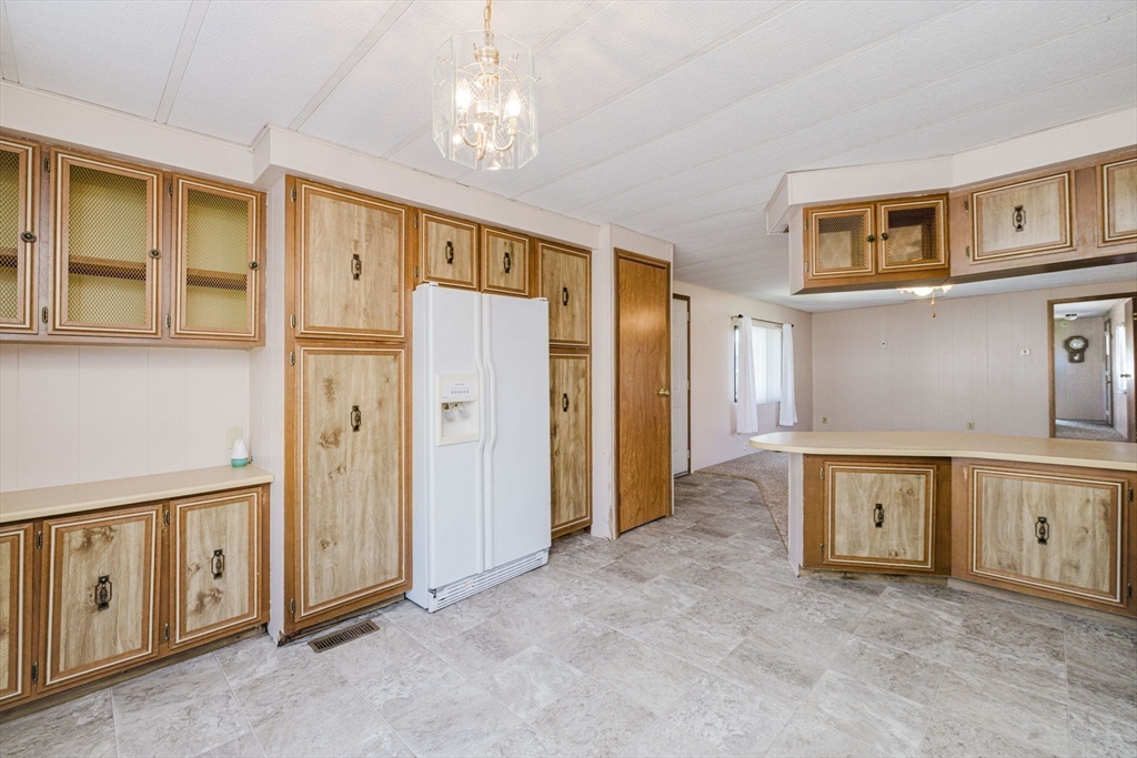 103 Peter Street Raynham, MA 02767 - Photo 16 of 33