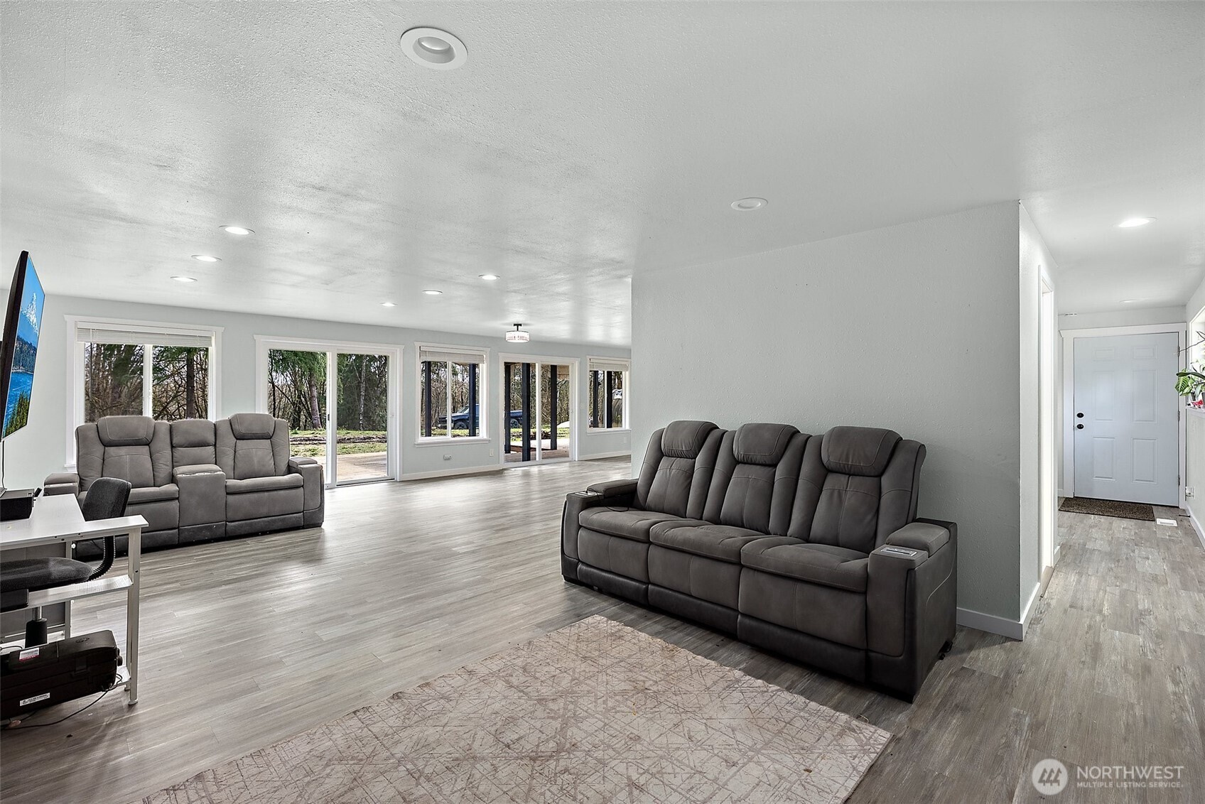 4309 Maytown Road Southwest Olympia, WA 98512 - Photo 5 of 34