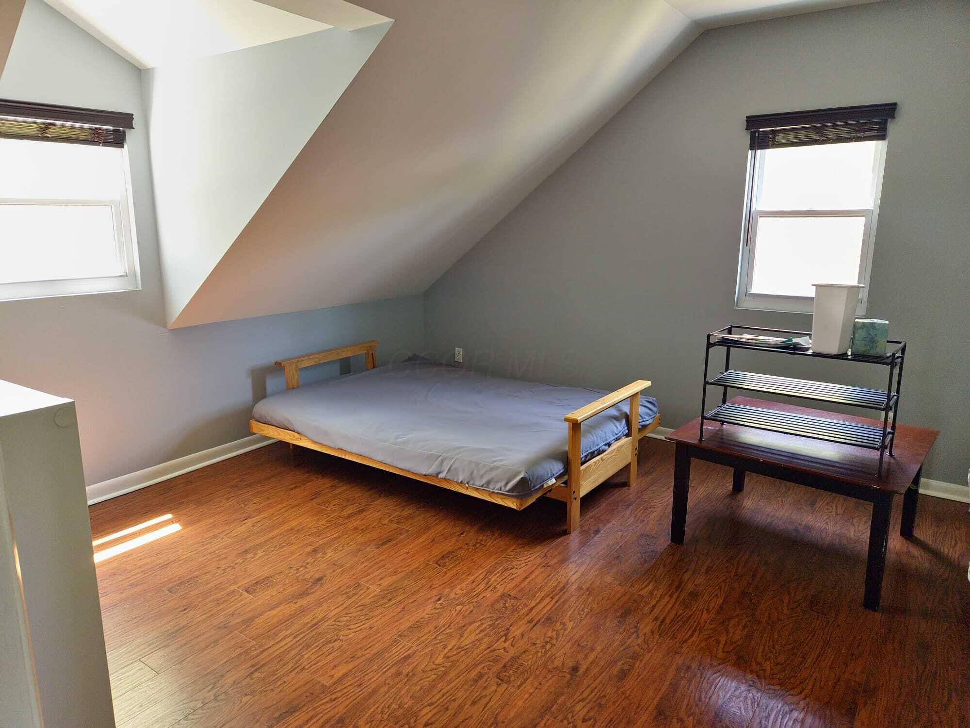 2532 Dover Road Columbus, OH 43209 - Photo 5 of 34 9