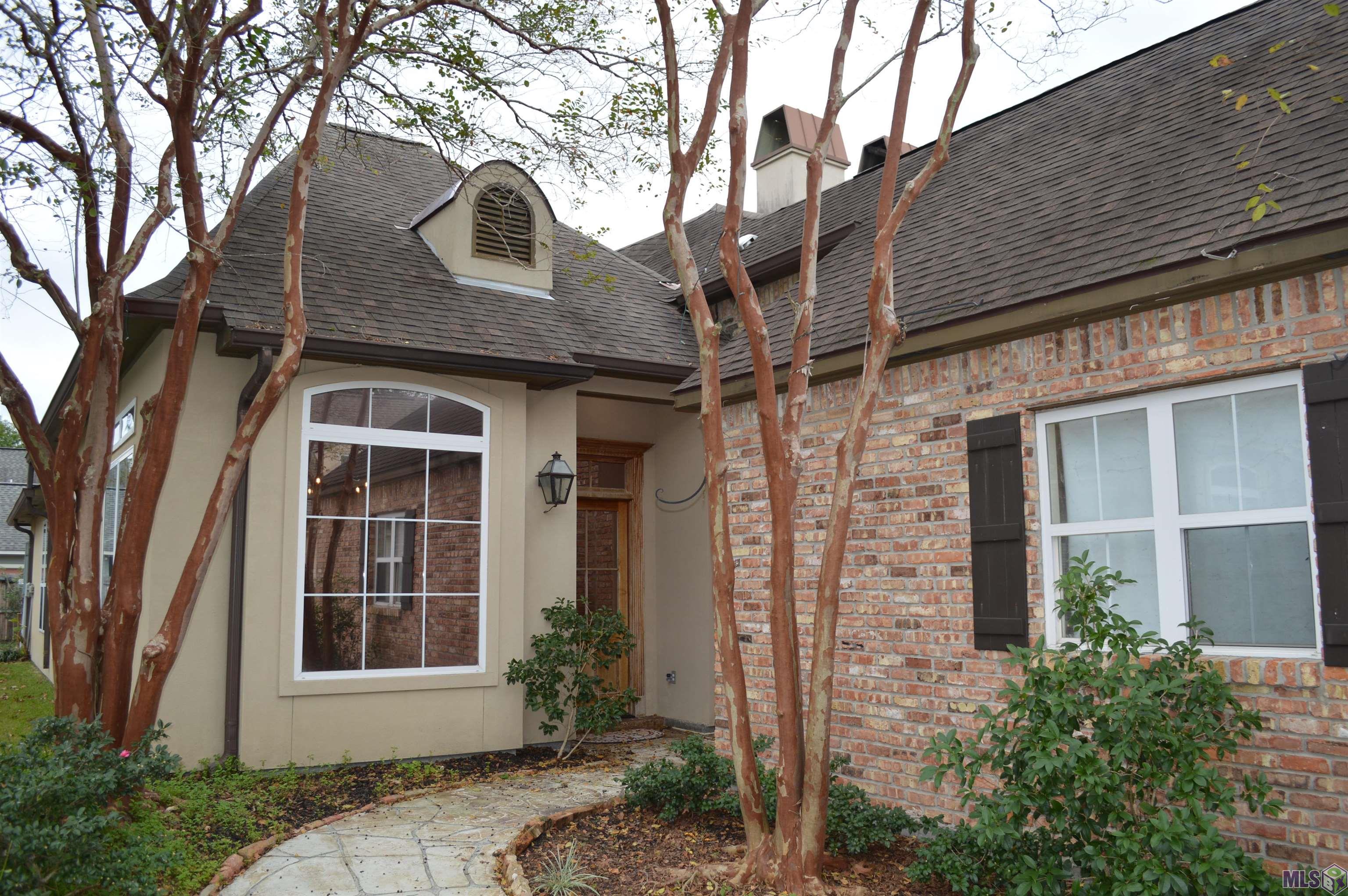 2017 Lac Cache Court Baton Rouge, LA 70816 - Photo 1 of 34 Gallery Image 1