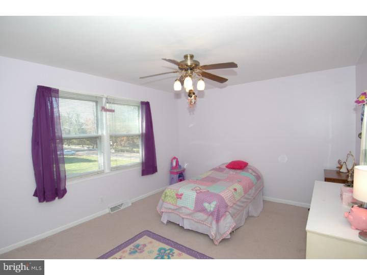 52 Georgetown Road Columbus, NJ 08022 - Photo 17 of 25 Bedroom 4