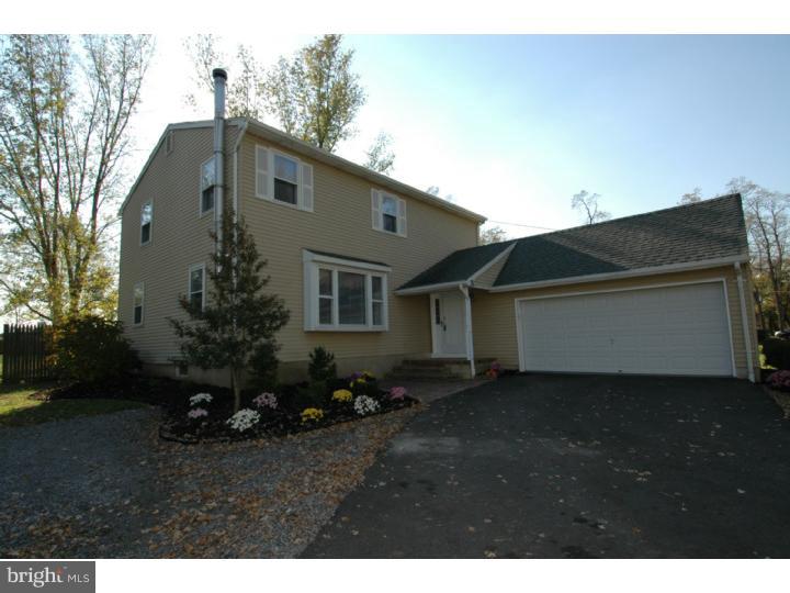52 Georgetown Road Columbus, NJ 08022 - Photo 25 of 25 Exterior Front