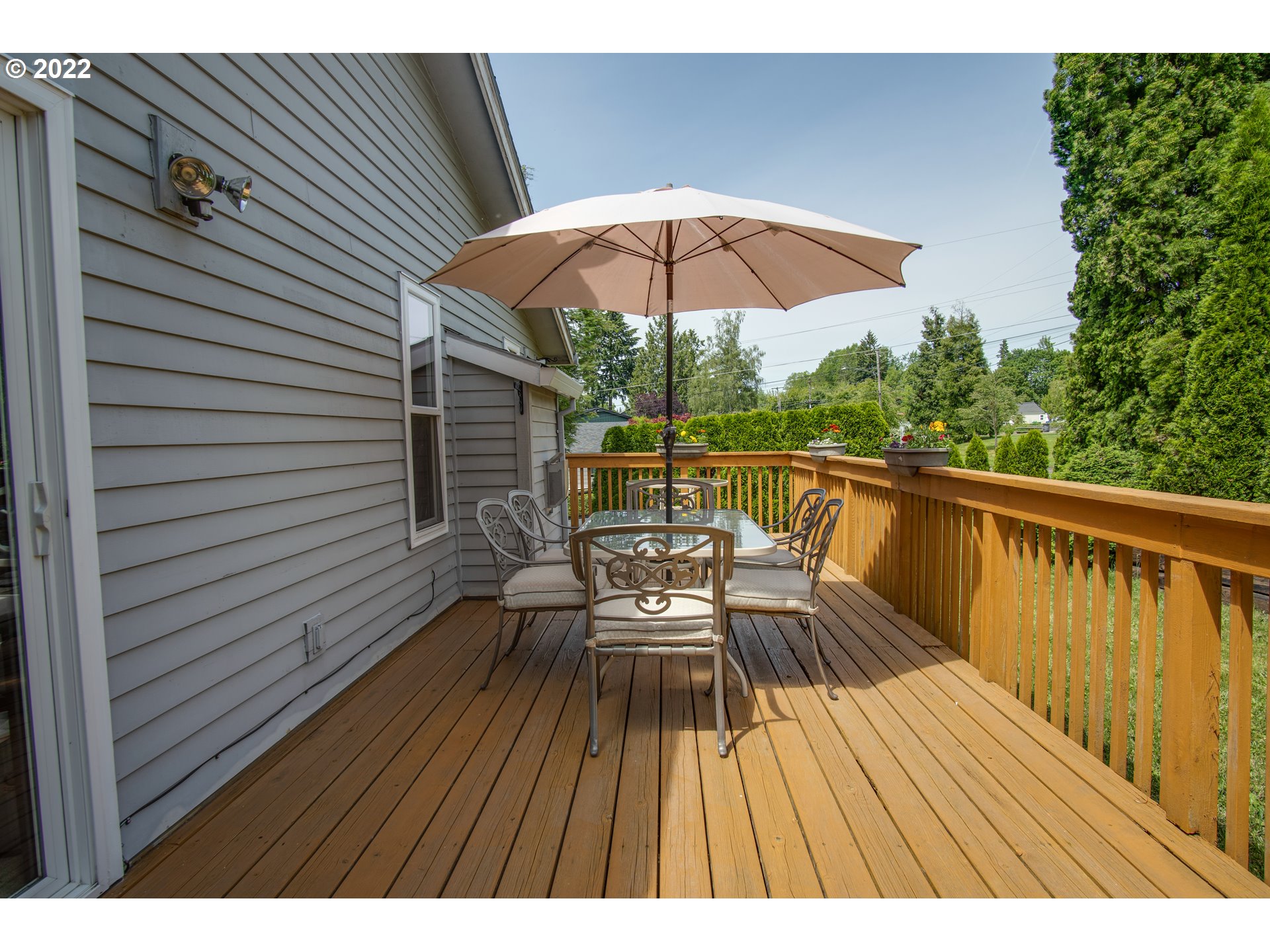 4910 Southwest Comus Street Portland, OR 97219 - Photo 15 of 32 Gallery Image 15