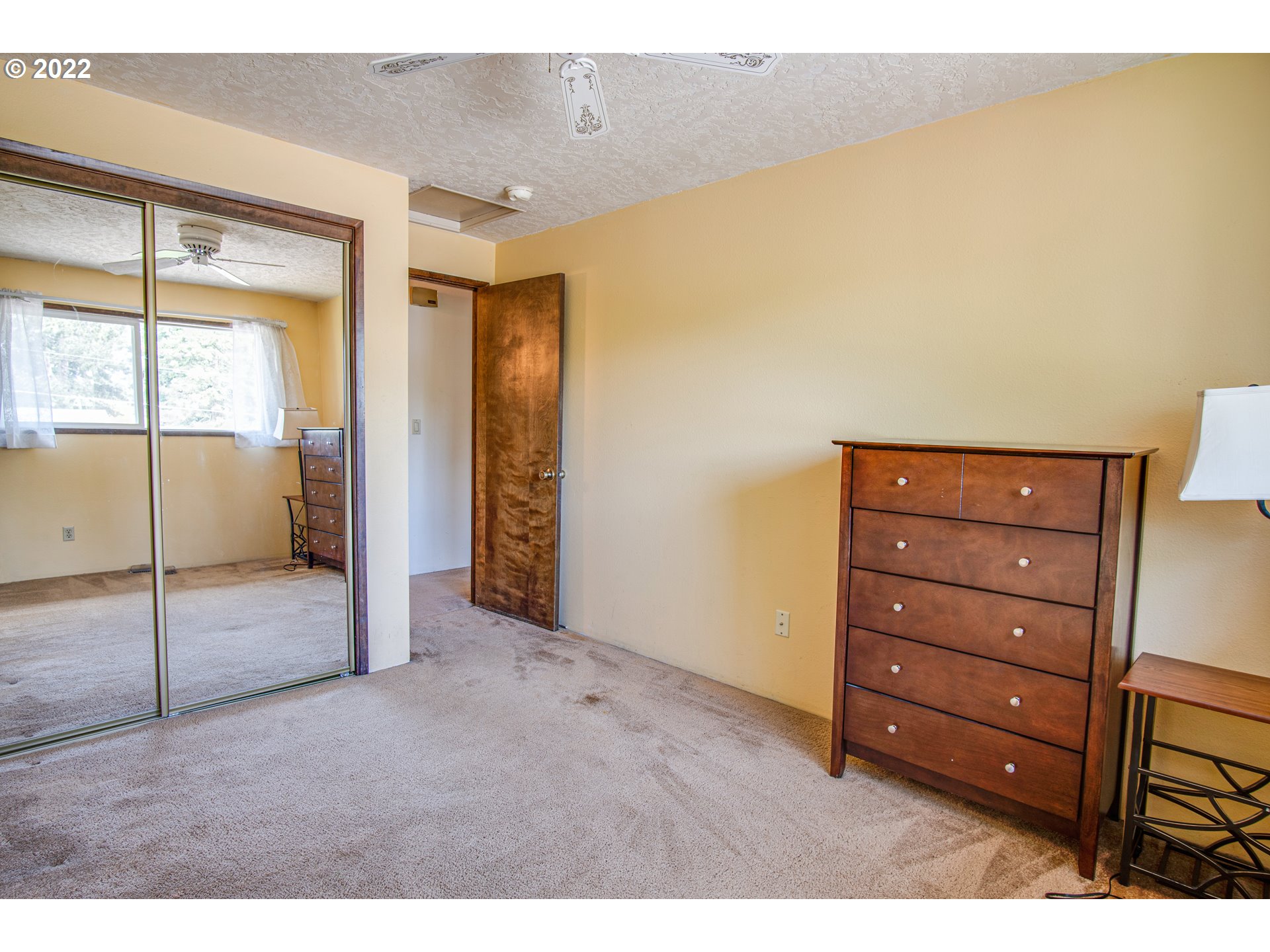 4910 Southwest Comus Street Portland, OR 97219 - Photo 19 of 32 Gallery Image 19