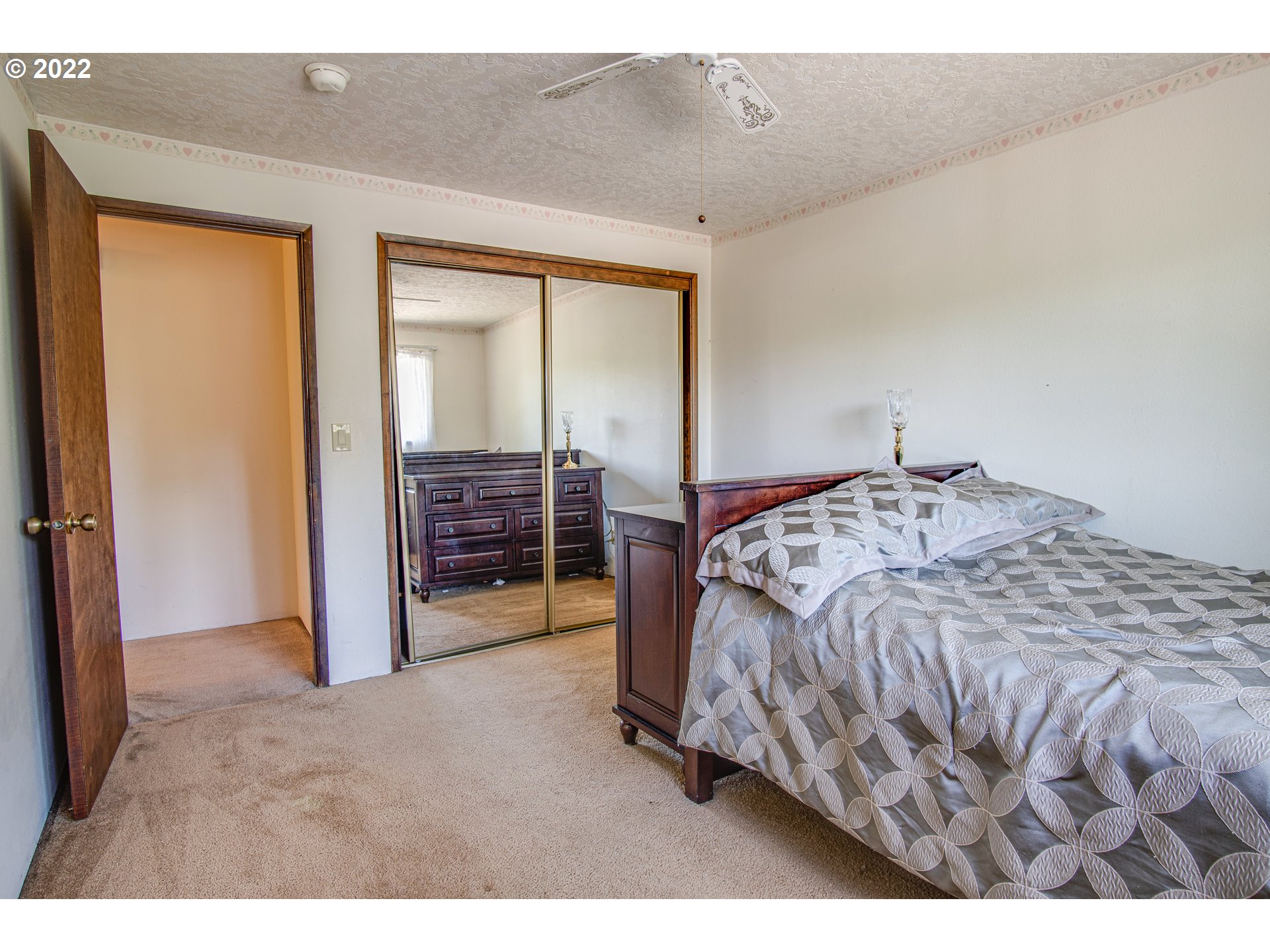 4910 Southwest Comus Street Portland, OR 97219 - Photo 20 of 32 Gallery Image 20