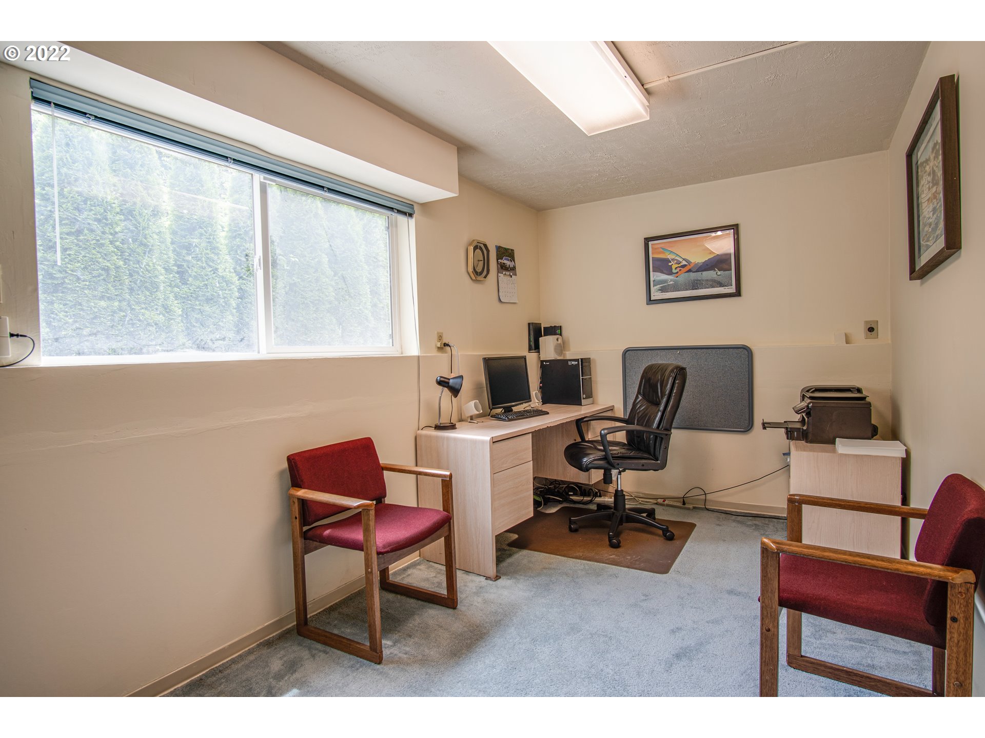 4910 Southwest Comus Street Portland, OR 97219 - Photo 28 of 32 Gallery Image 28