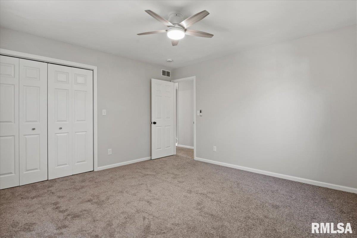 408 Golf Road Springfield, IL 62704 - Photo 36 of 60
