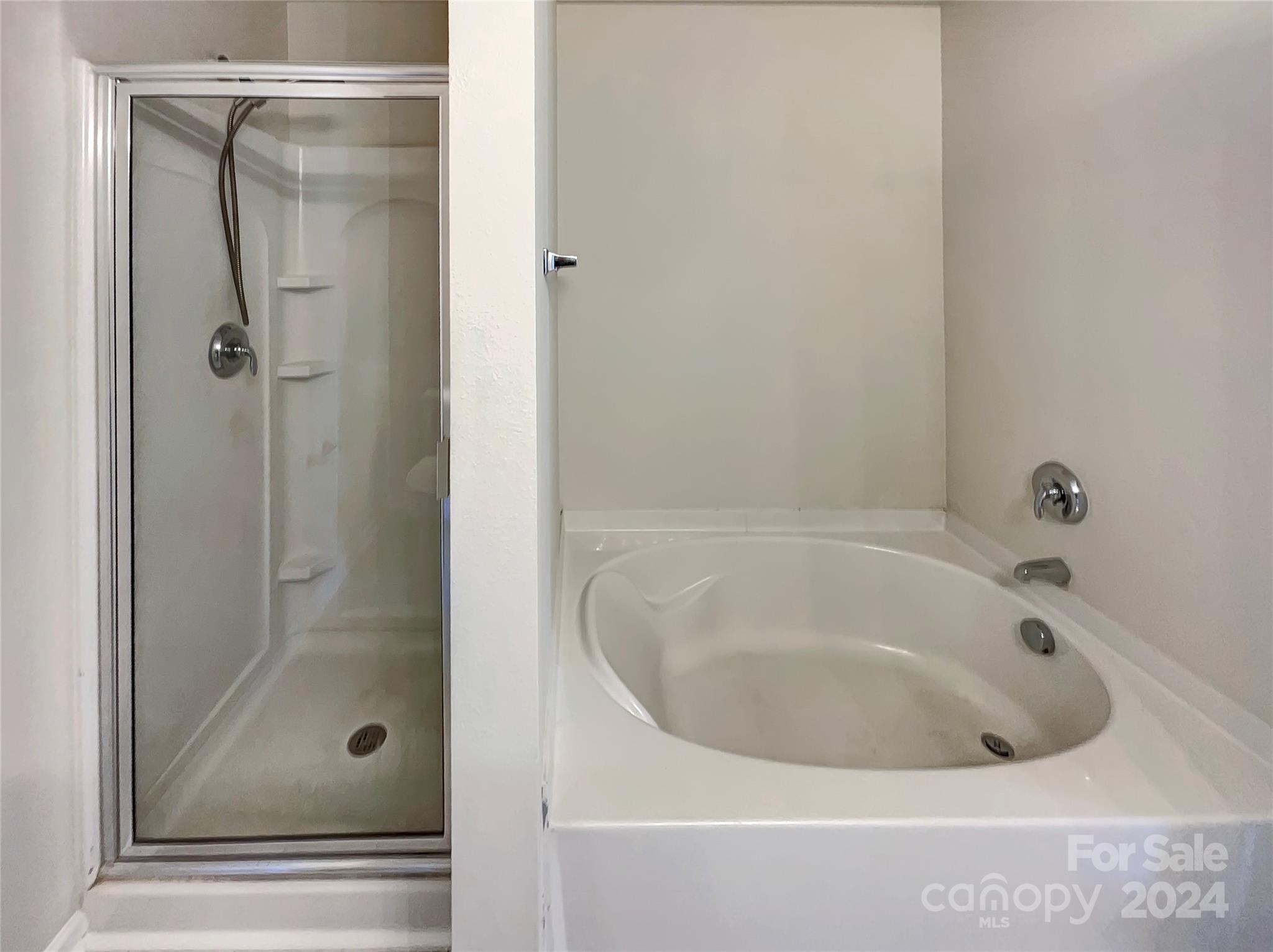 726 Overlook Road Lowell, NC 28098 - Photo 17 of 19 Gallery Image 17