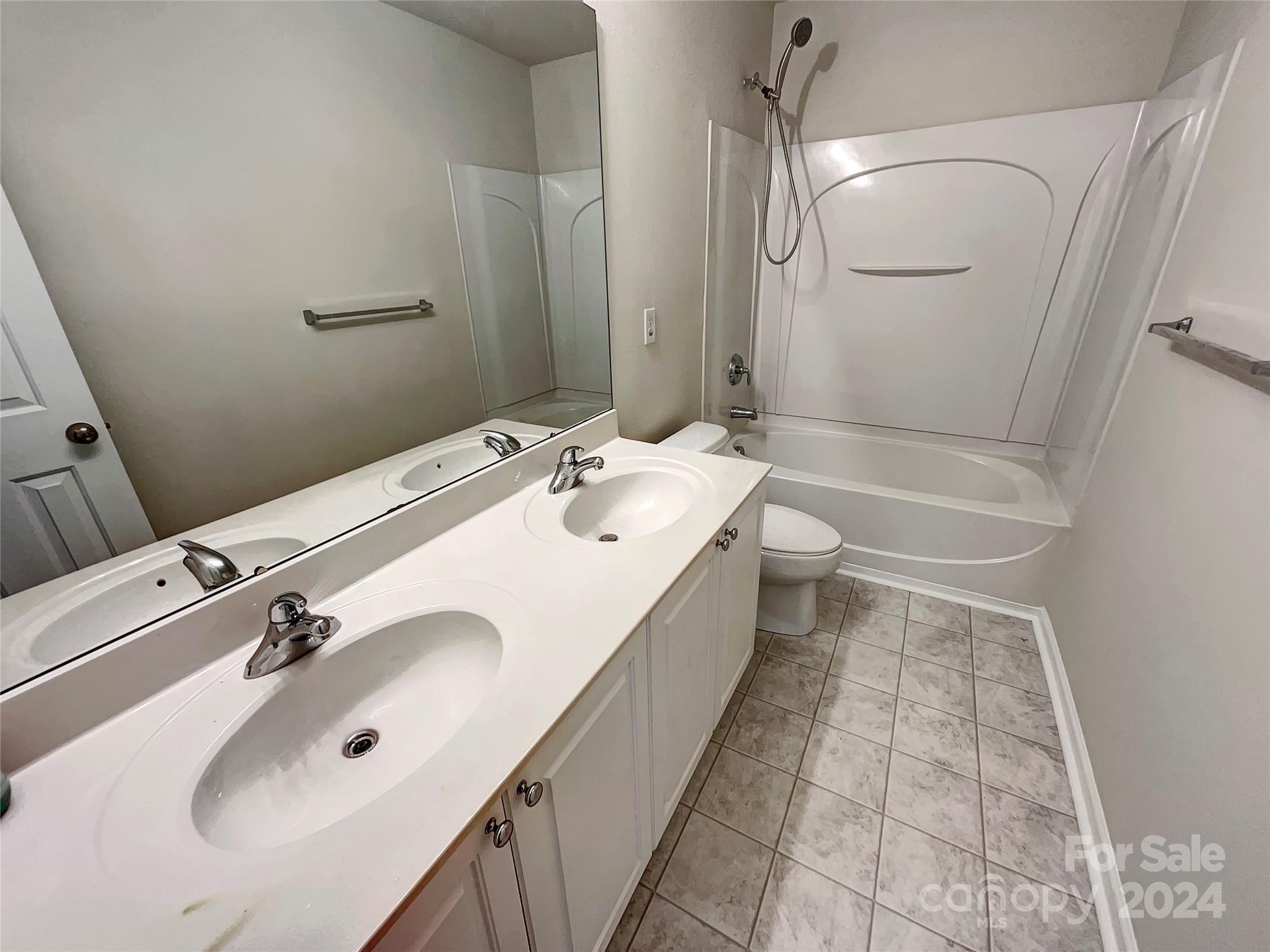 726 Overlook Road Lowell, NC 28098 - Photo 7 of 19 Gallery Image 7