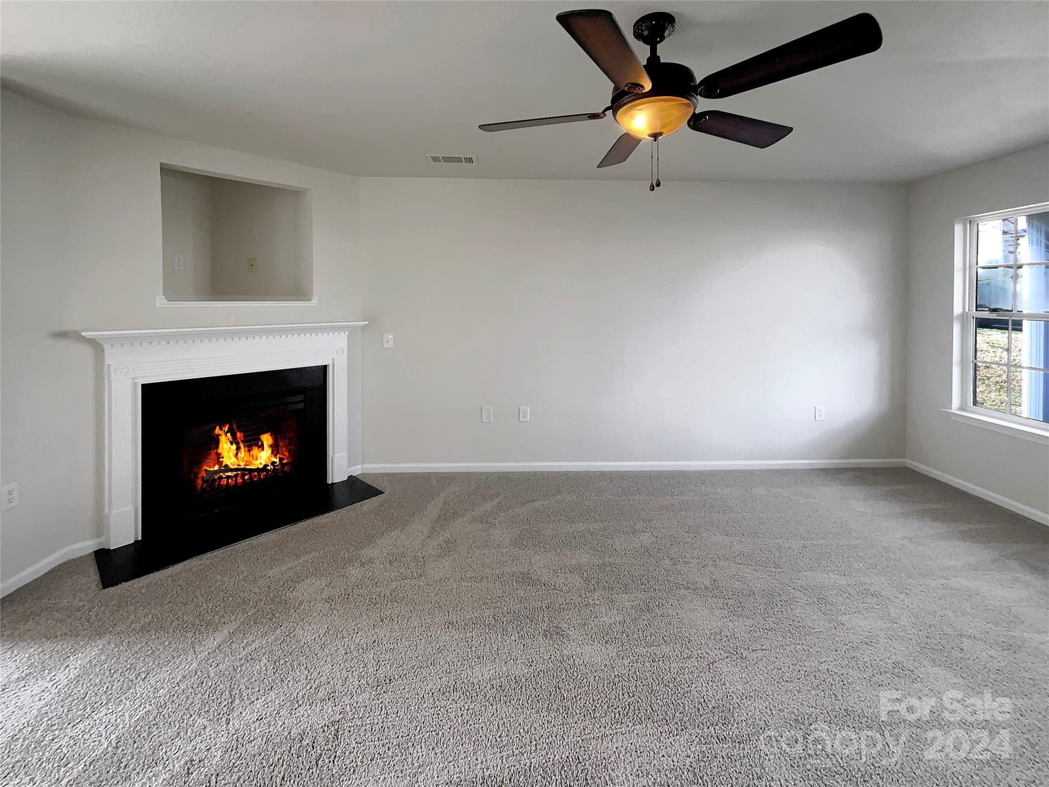 726 Overlook Road Lowell, NC 28098 - Photo 10 of 19 Gallery Image 10