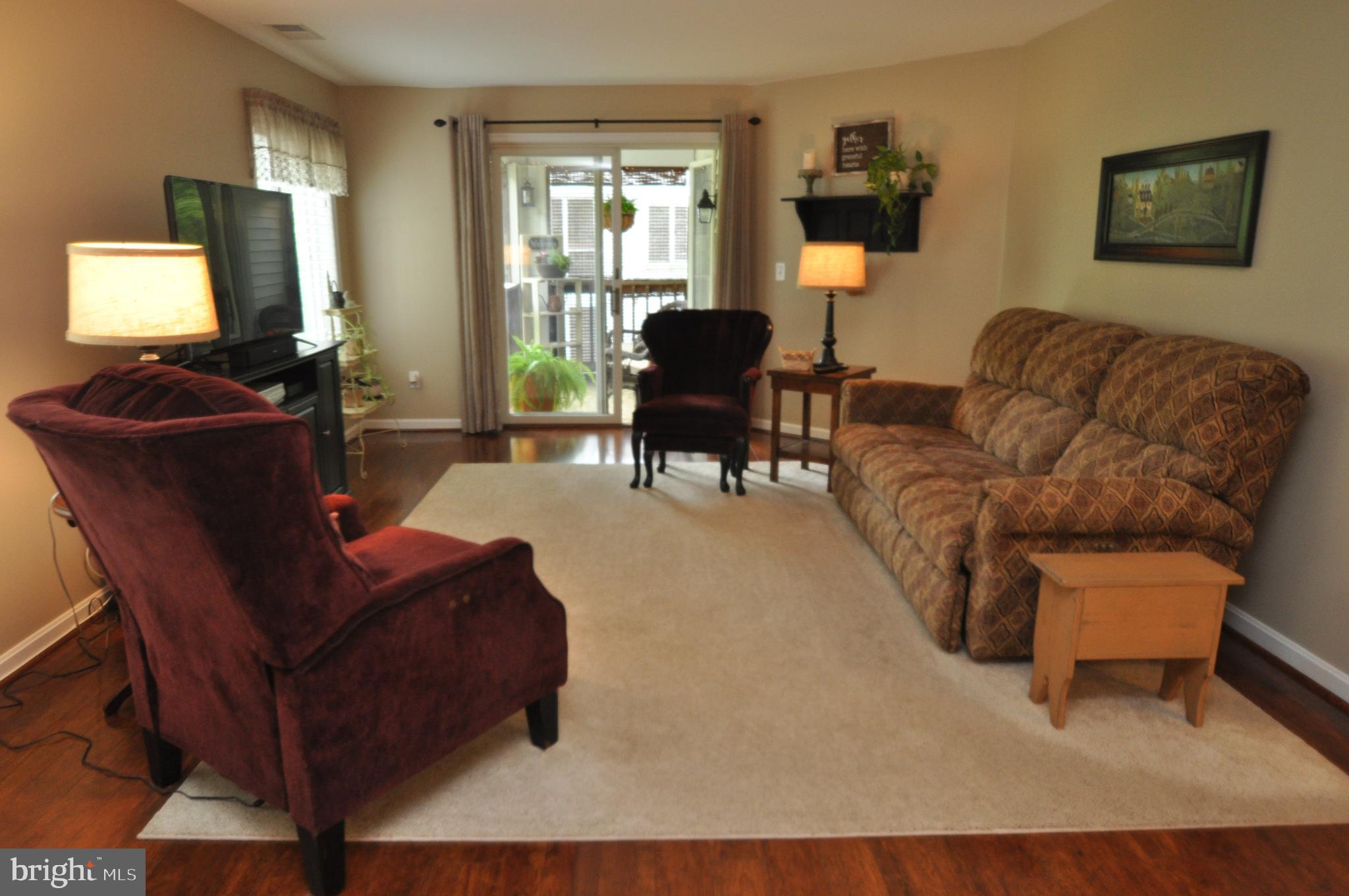 445 Pleasanton Road, Unit C33 Westminster, MD 21157 - Photo 4 of 25 All rooms have been freshly painted!