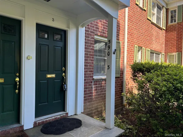 $3,500 | 590 Bedford Road, Unit 3A, Pleasantville, NY 10570