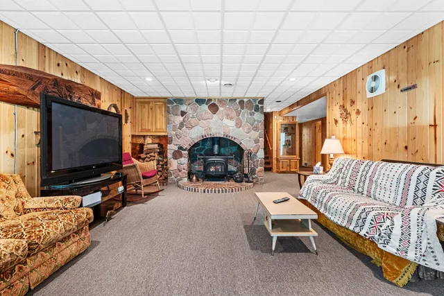 $2,450,000 | N10226 County Road 356, Daggett, MI 49821