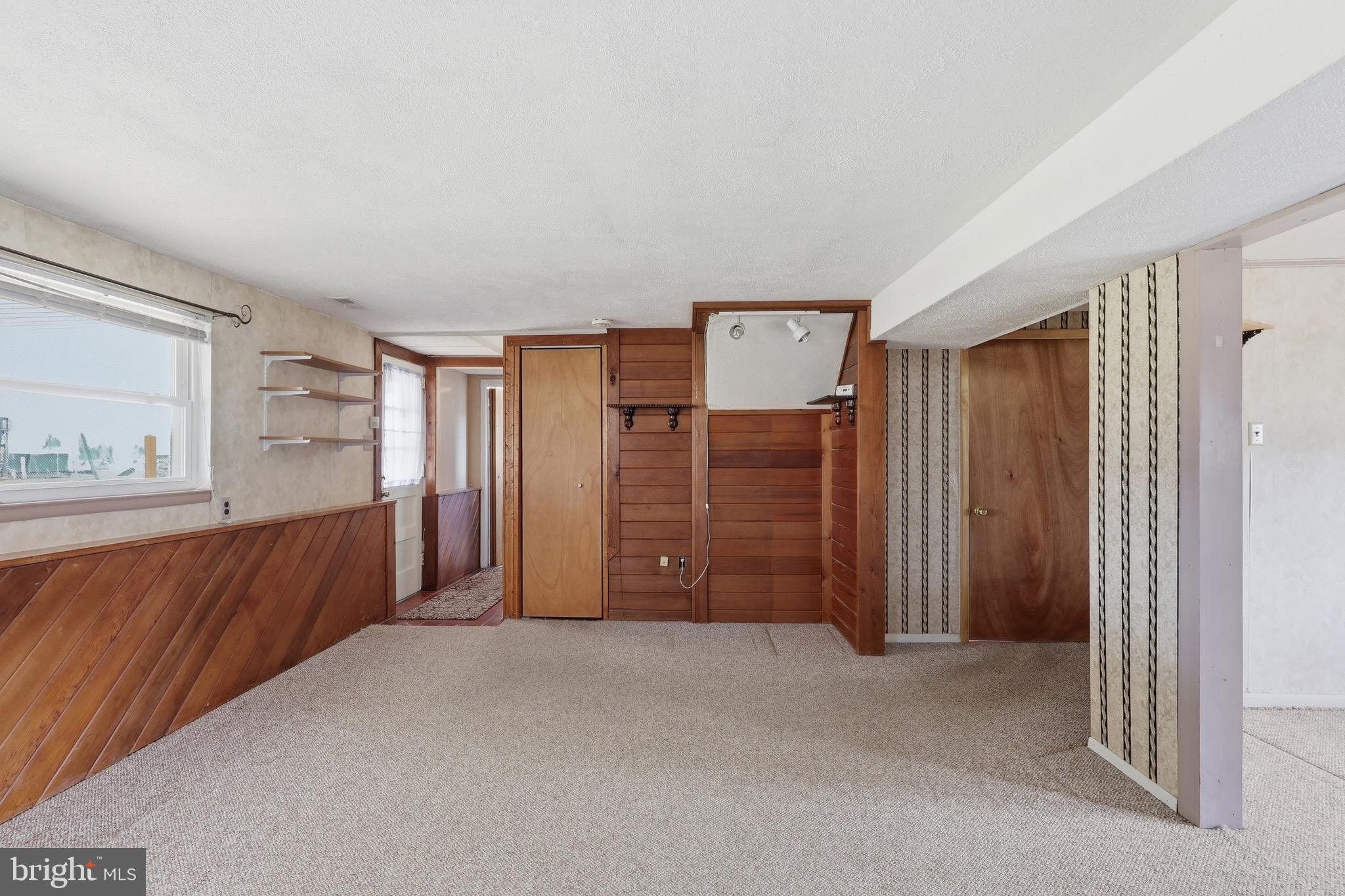 403 Byron Road Warminster, PA 18974 - Photo 41 of 76 1st Floor